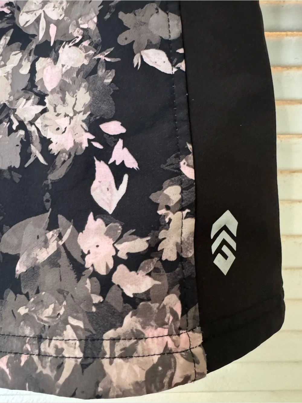 Free Country Girls Floral Hooded Softshell Jacket - Black & Pink